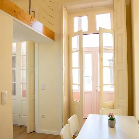 Apartment Close To Everything Your Terrace Prm 1t Porto