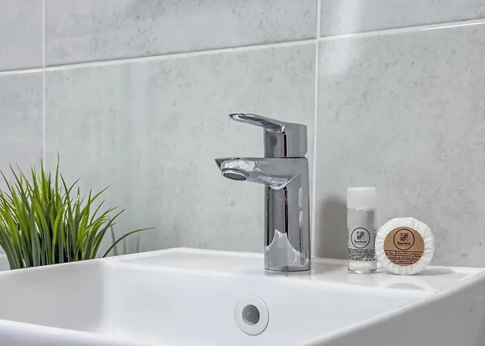 Lägenhet Close To Everything Your Terrace Prm 1t